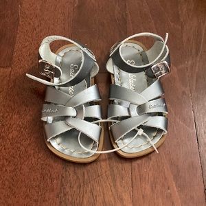 NWT Salt Water Sandals Silver Sz 6
